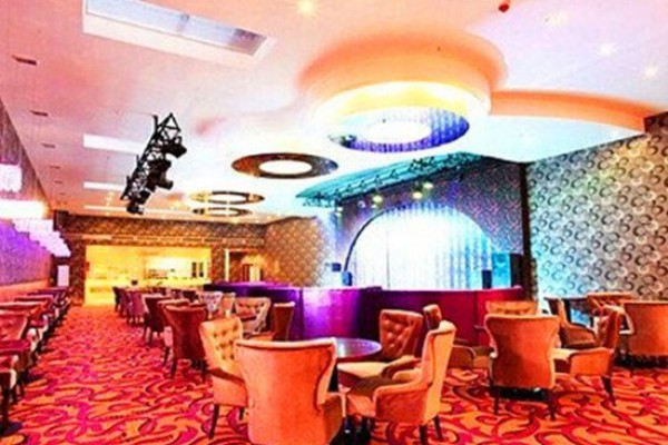 成都丝袜圈热推：养生休闲生活指南(成都丝袜批发市场)